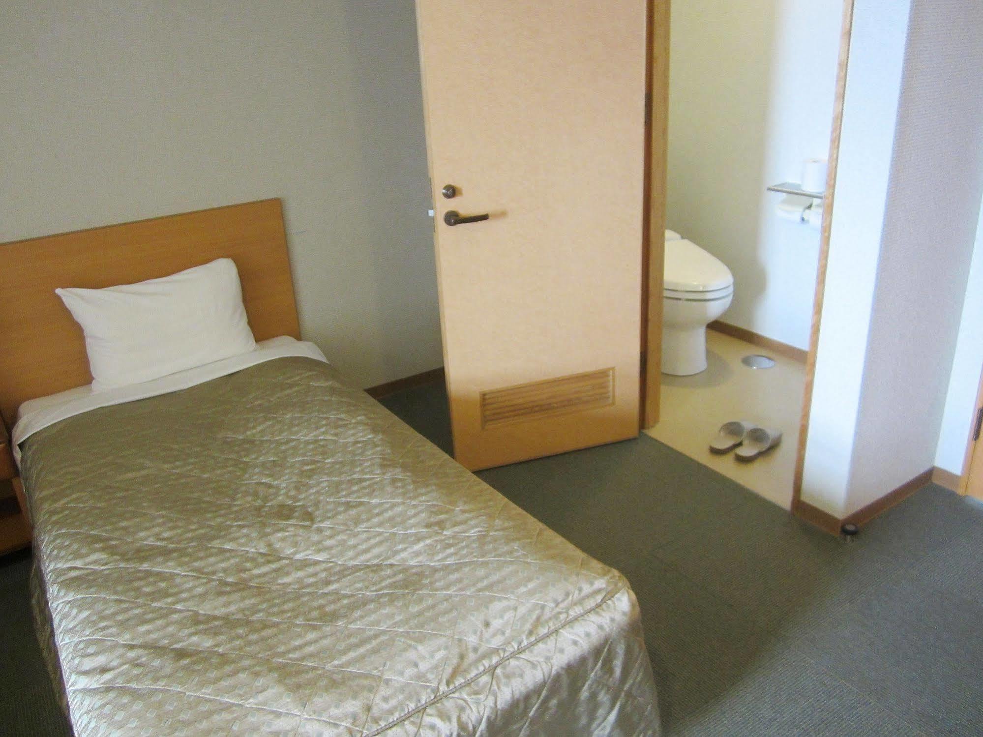 Kokuminshukusha Hadomisaki Hotel Karatsu Bagian luar foto