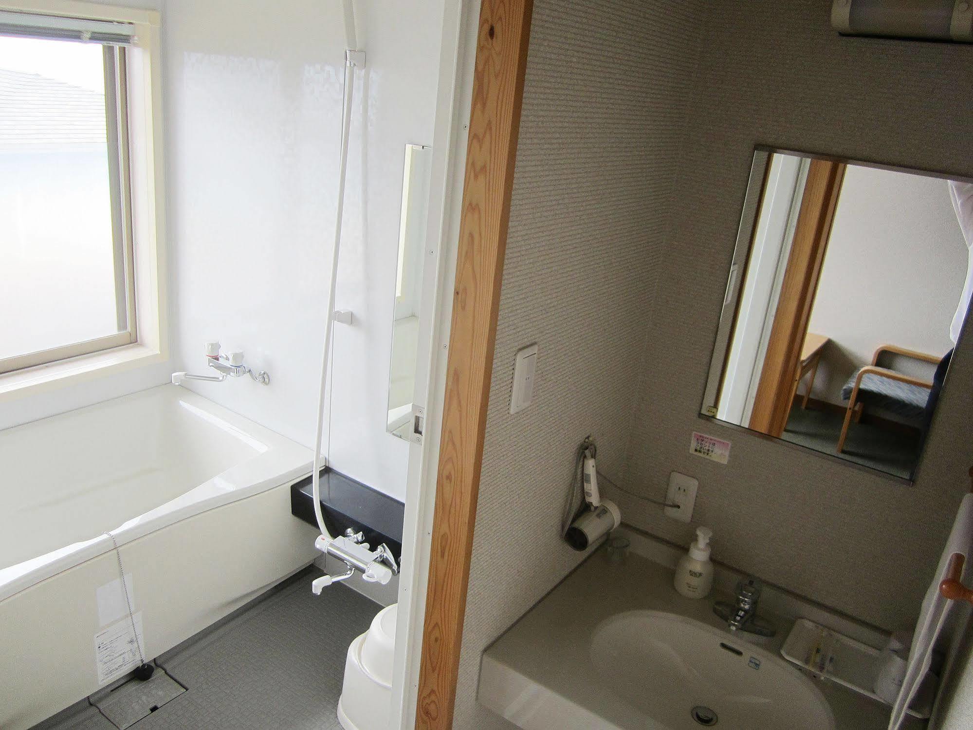Kokuminshukusha Hadomisaki Hotel Karatsu Bagian luar foto