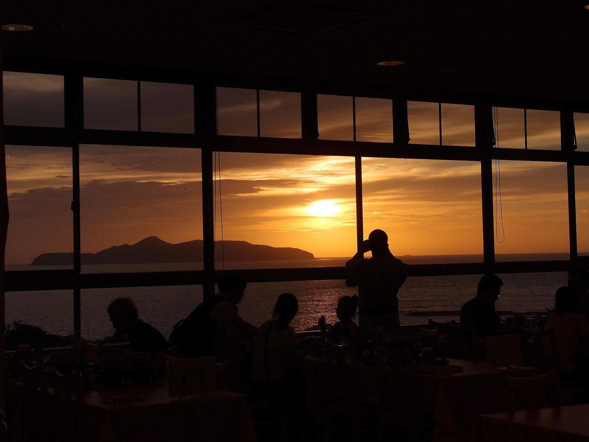 Kokuminshukusha Hadomisaki Hotel Karatsu Bagian luar foto